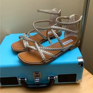 Steve Madden sandals size 9